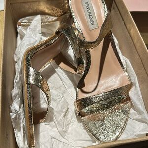 STEVE MADDEN GOLD LEATH OPEN TOE HEELS SIZE 10